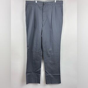 Men's Pleated Twill Dress Pants (Unhemmed)